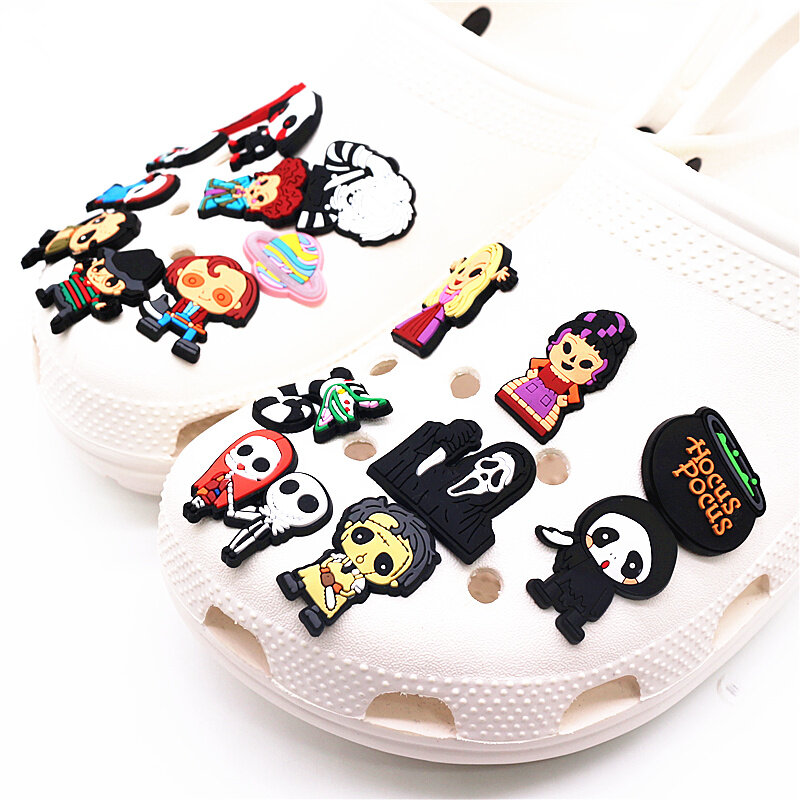 Adornos de PVC para zapatos de estilo película de terror para Halloween, accesorios de decoración para el calzado, motosierra, mago asesino, zuecos de cocodrilo de diseñador