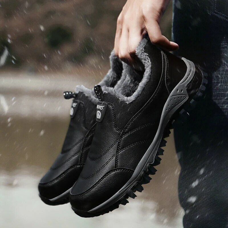 2021 Winter New Men Boots Fashion Leather Warm Plush Casual Boots Outdoor Non Slip Soft Hiking Boots Zapatillas Hombre Big Size
