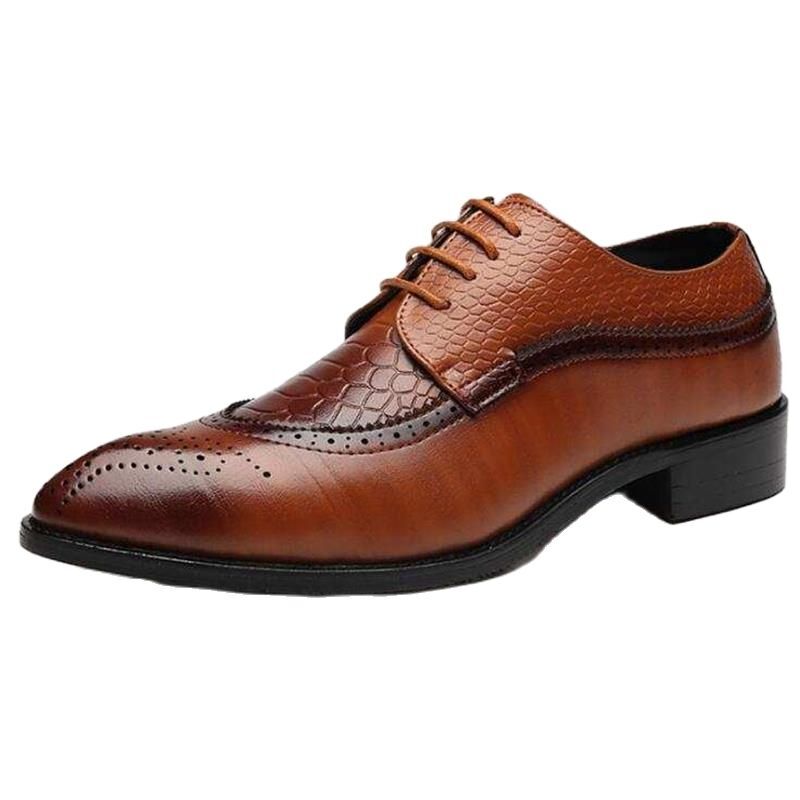 Moda nova masculino sapatos de couro casual dedo do pé apontado rendas padrão de crocodilo sapatos na moda britânica sapatos de couro masculino