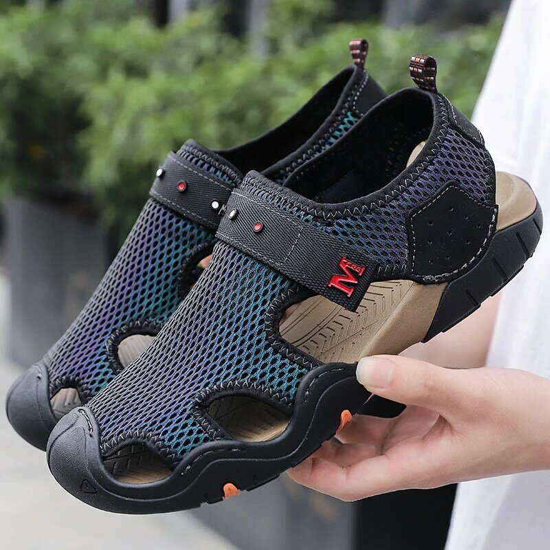 Nueva moda de verano sandalias de los hombres transpirables zapatos de calidad sandalias de playa de hombre al aire libre zapatos casuales zapatos romano zapatillas tamaño 39-48