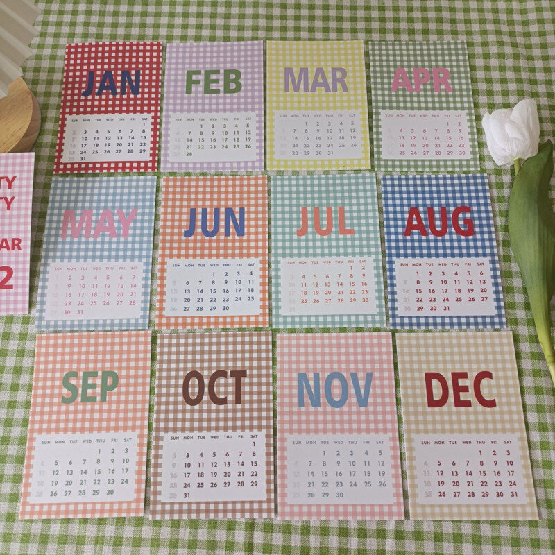 Набор Ретро-открыток с календарем в клетку, корейский стиль, Декор для дома, наклейка на стену, милые декоративные открытки, 13 листов, 2022