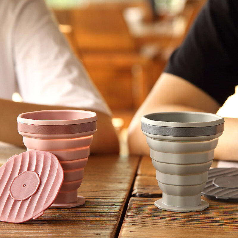 Tazze da caffè tazza da viaggio pieghevole in Silicone per uso alimentare tazza da bere tazze da acqua pieghevoli per utensili da viaggio all'aperto