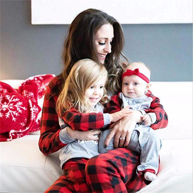 Christmas Family Matching Outfits Mother Daughter Pajamas Set Dad Son Baby Kids Elk Print Plaid Suit For Family Home Pajamas Set