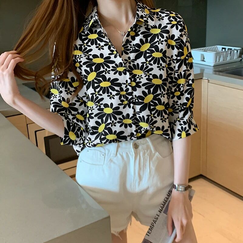 Рубашка женская с коротким рукавом, модный топ, белая, черная блузка с подсолнухами, в Корейском стиле, лето 2020