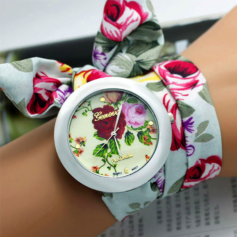 Shsby-女性用フローラルファブリック腕時計,ユニークで高品質,女の子向け,新しいコレクション