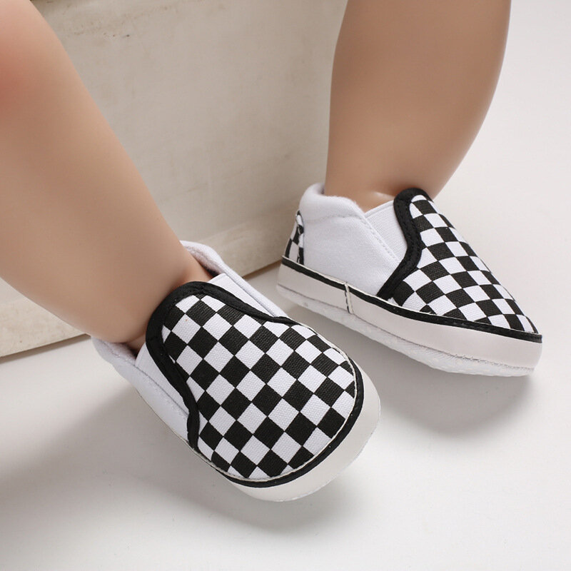 Клетчатая детская обувь для мальчиков от 0 до 18 месяцев, удобная мягкая подошва, модная классическая клетчатая холщовая фотообувь