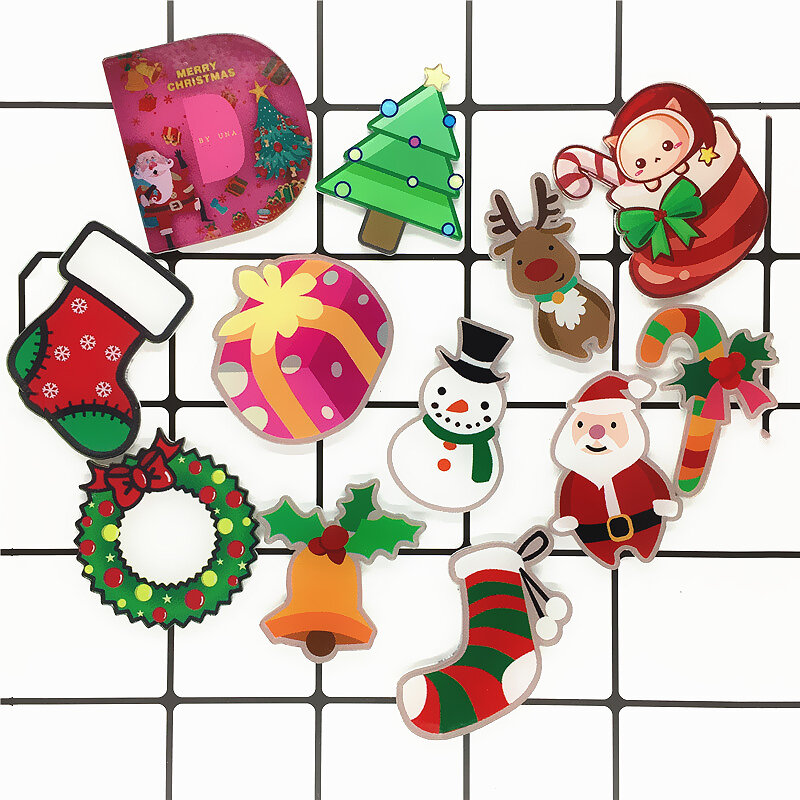 New Year Christmas Brooch For Women Fashion Snowman Santa Claus Tree Deer Bell Hat Enamel Rhinestone Cute Jewelry Kids Gifts