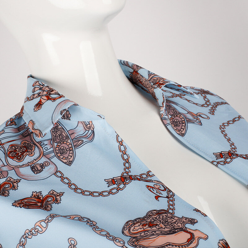 Комплект из двух предметов с v-образным вырезом и галстуком-бабочкой и принтом на груди и шорты, сексуальный пляжный летний костюм для девоч...
