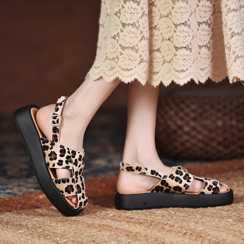Sandalias informales y cómodas para mujer, zapatos sencillos con estampado de leopardo, a la moda, novedad de verano 2021