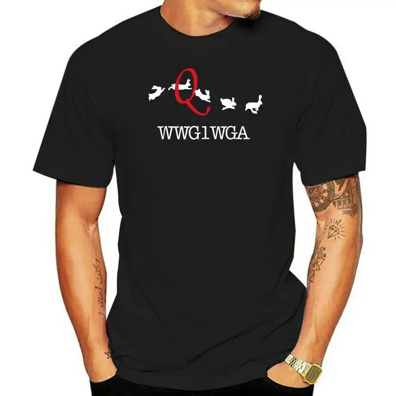 Qanon branco coelhos saltar através do vermelho q wwg1wga preto camiseta legal topos camiseta