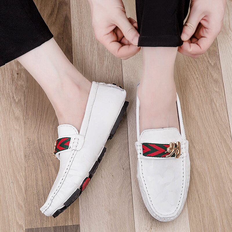 Penny Loafers Men Casual Shoes Luxury Fashion Mens Driving Shoes Black White Slip-on Flats Leather Man Moccasins Big Size 39-48