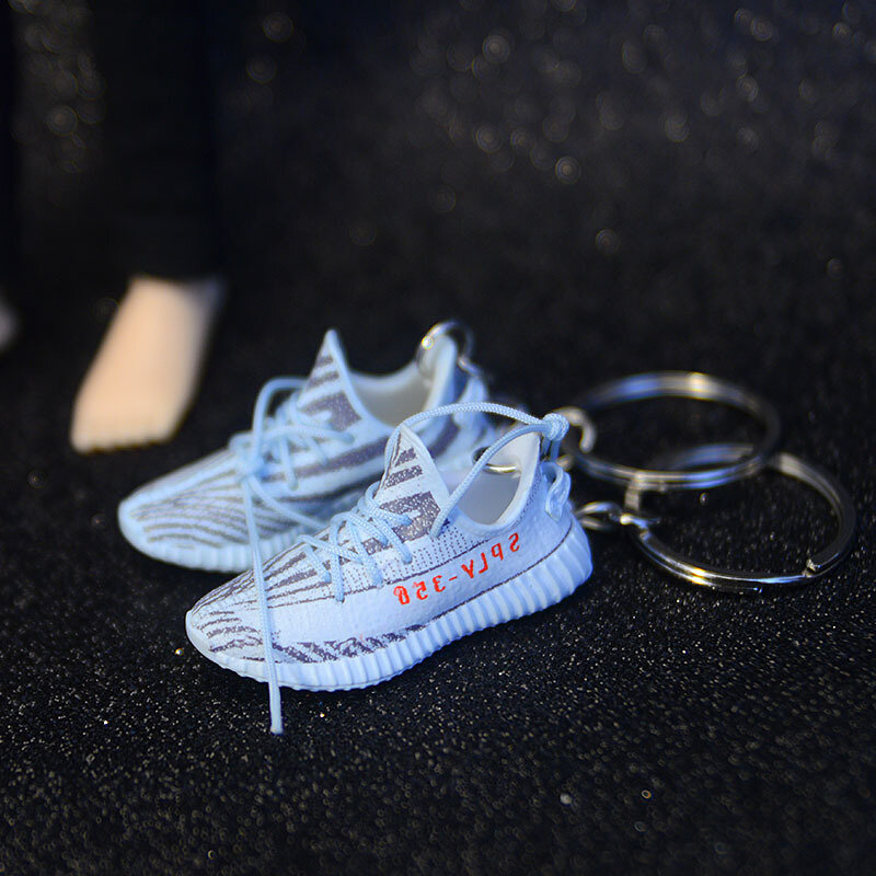 3D Mini Yeezye รองเท้าผ้าใบ Keychain รุ่นกระเป๋าเป้สะพายหลังสำหรับแฟนวันเกิด Party รองเท้าคุณภาพสูงพวงกุญแจ...