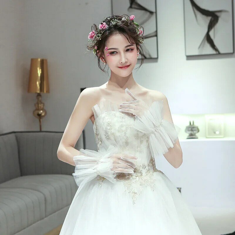 Hot Sale Fashion White Pearls Tulle Wrist Length  Glove Bridal Glove Wedding Gloves Fingers Woman Gloves for Party Prom EVENING