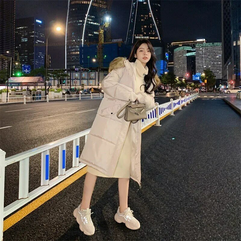 2021 nuovo piumino di media lunghezza con collo di pelliccia grande giacca imbottita ispessita in cotone imbottito in stile coreano da donna