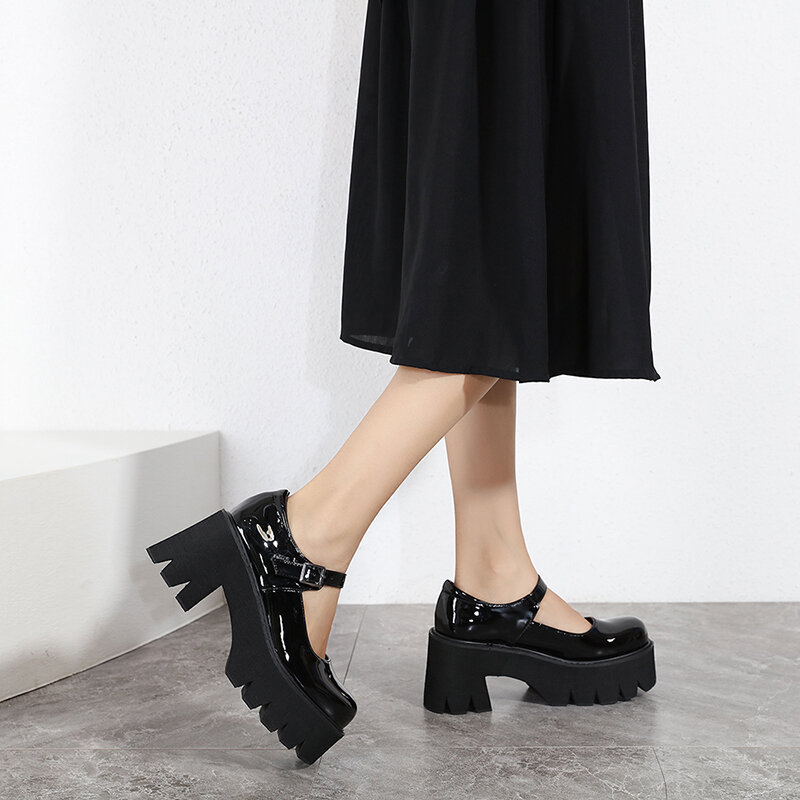 AIYUQI 메리 제인 신발 여성 플랫폼 2021 여름 새로운 특허 가죽 하이힐 여성 학생 신발 일본 패션 신발 소녀