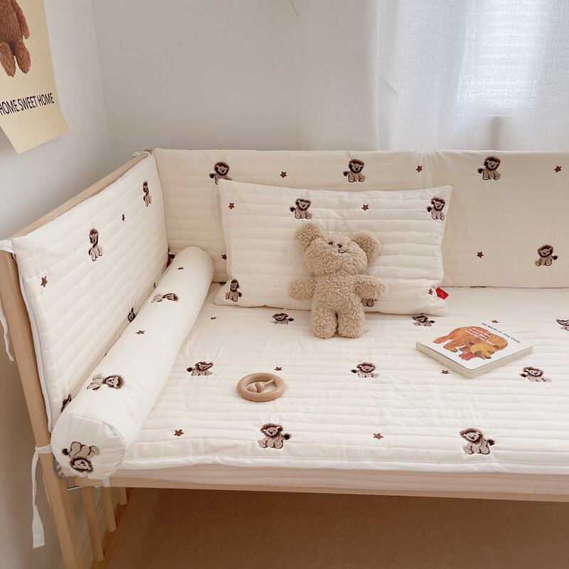 Drap matelassé pour lit de bébé coréen, linge de lit en coton brodé Lion pour enfants