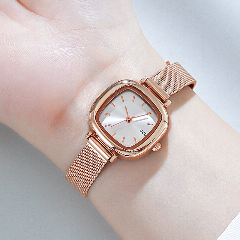 Relógio de quartzo feminino impermeável, relógio de pulso quartzo para mulheres, à prova d'água, luxuoso, novo, 2020
