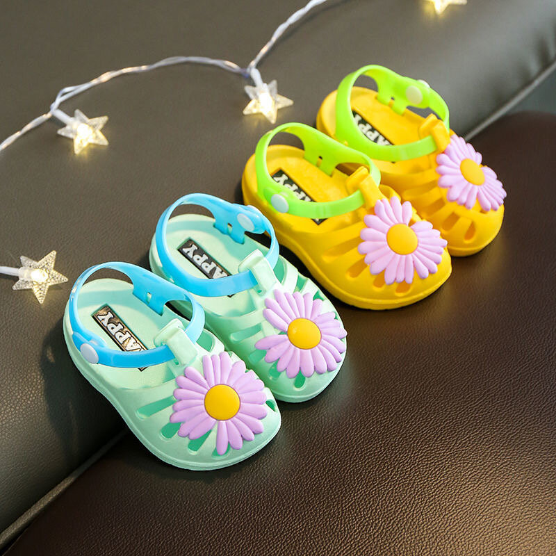 Sandálias para bebês de 0 a 2 anos, sapatos antiderrapantes com fundo macio para crianças pequenas, de princesa