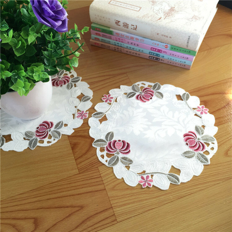 European Style Cup Mat Coffee Pad Mat Table Mat Disc Pad Heat Insulation Pad Vase Pad Tablecloth Christmas Wedding Decoration
