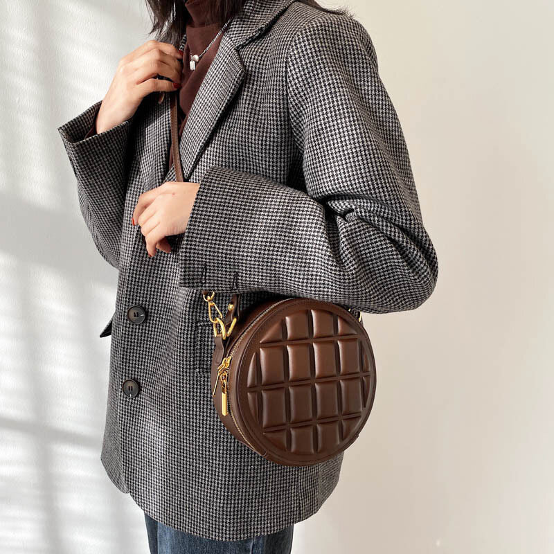 女性のための丸いショルダーバッグ,デザイナーブランドのハンドバッグ,無地のミニショルダーバッグ,2021コレクション