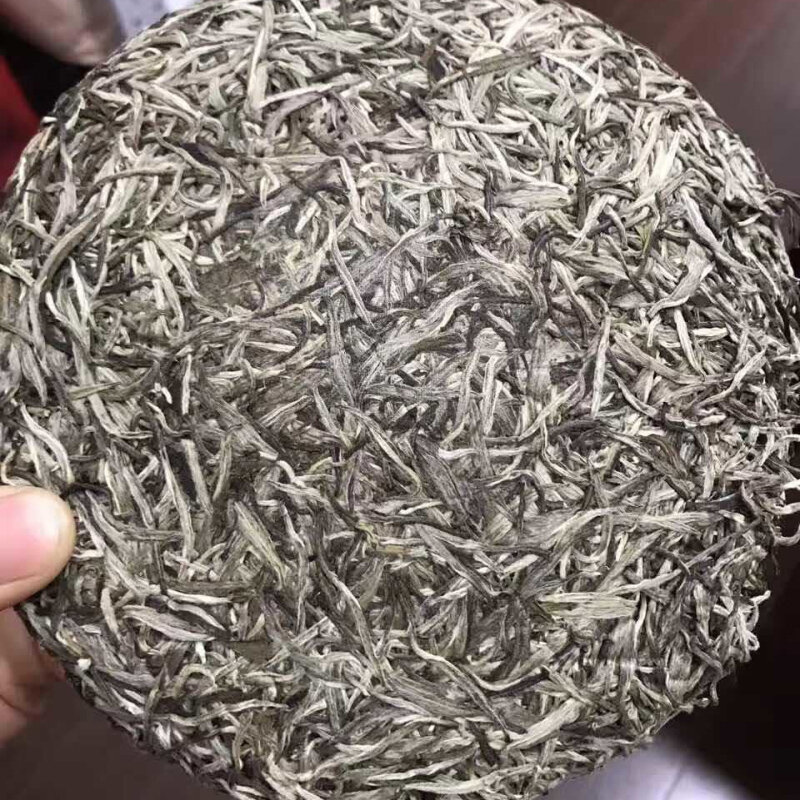 2019 Chinese Fujian Old Fuding White Tea Cake Natural Organic White Tea Silver Needle Bai Hao Yin Zhen Tea 300g