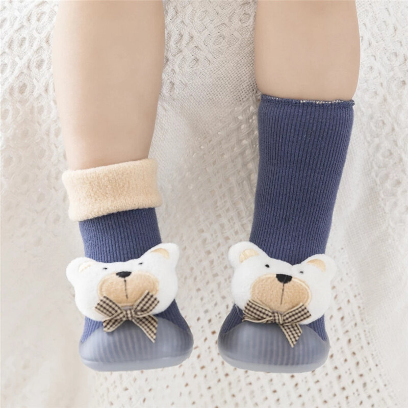 2022 nowe skarpetki dziecięce 0-3 letnie buty zimowe grube bawełniane w zwierzęcym stylu śliczne dziecięce buty z podeszwą antypoślizgowe pierwsze buty dla małego dziecka