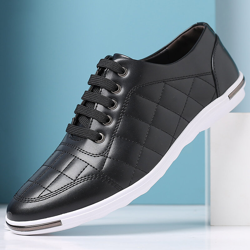 العلامة التجارية حذاء رجالي غير رسمي الأبيض تنفس الاتجاه الرجال عادية أحذية من الجلد حجم كبير أسود الأعمال حذاء كاجوال الرجال الموضة