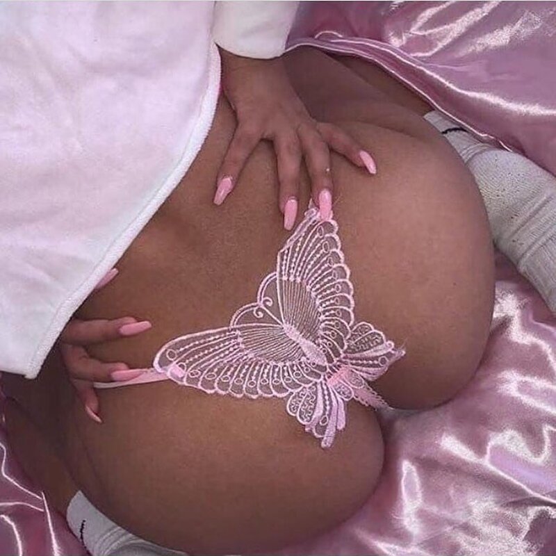 Sexy femmes dentelle évider papillon en forme de string ouvert entrejambe sous-vêtements Lingerie culotte