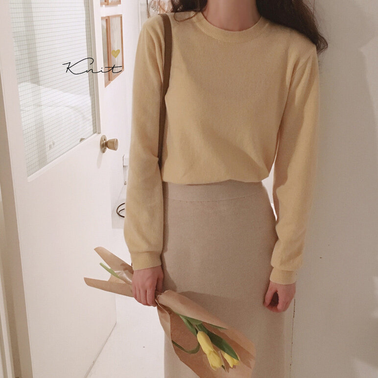 Suéter de punto para mujer, suéter de cuello redondo amarillo leche de caballo fantasma coreano, ropa de mujer, falda Beige