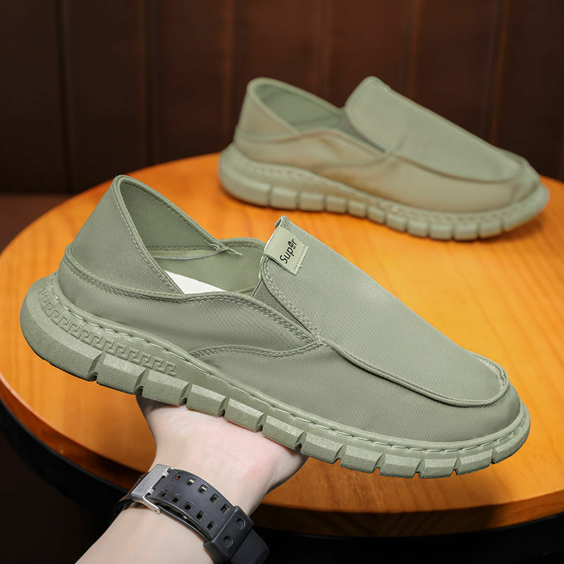 2022 موضة جديدة حذاء رجالي حذاء قماش مقاوم للماء تنفس كسول أحذية رجل أحذية مشي غير رسمية عدم الانزلاق خفيفة الوزن المتسكعون