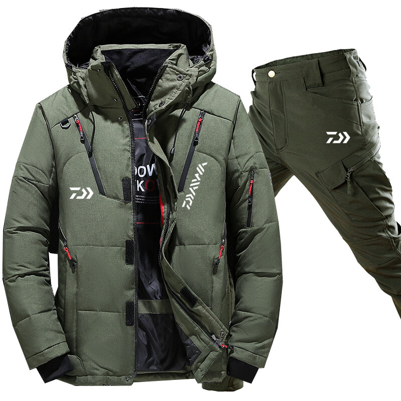 Daiwa tuta da pesca invernale Outdoor Multi-tasca traspirante in pile Camouflage tuta da pesca con cappuccio giacca sportiva da alpinismo