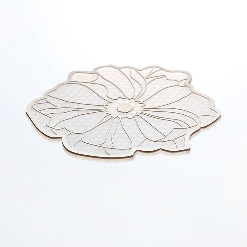 PVC Flower Shaped Dining Mat Kitchen Tableware Non-Slip Bowl Pad Cartoon Milk Coffee Water Coasters Four Leaves Insulation Pad