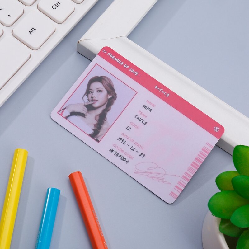 KPOP 두번 사랑 피규어 포뮬러 학생 ID 카드 사나 모모 다현 PVC 명함 팬 컬렉션 선물 코스프레, 1 개
