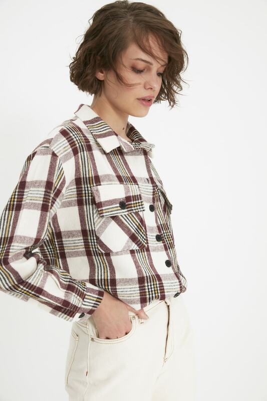 Trendyol – Petite chemise à carreaux