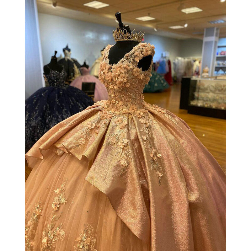 핑크 스위트 16 Quinceanera 드레스 2022 케이프 어깨 아플리케 스팽글 꽃 공주 파티 가운 15 Años