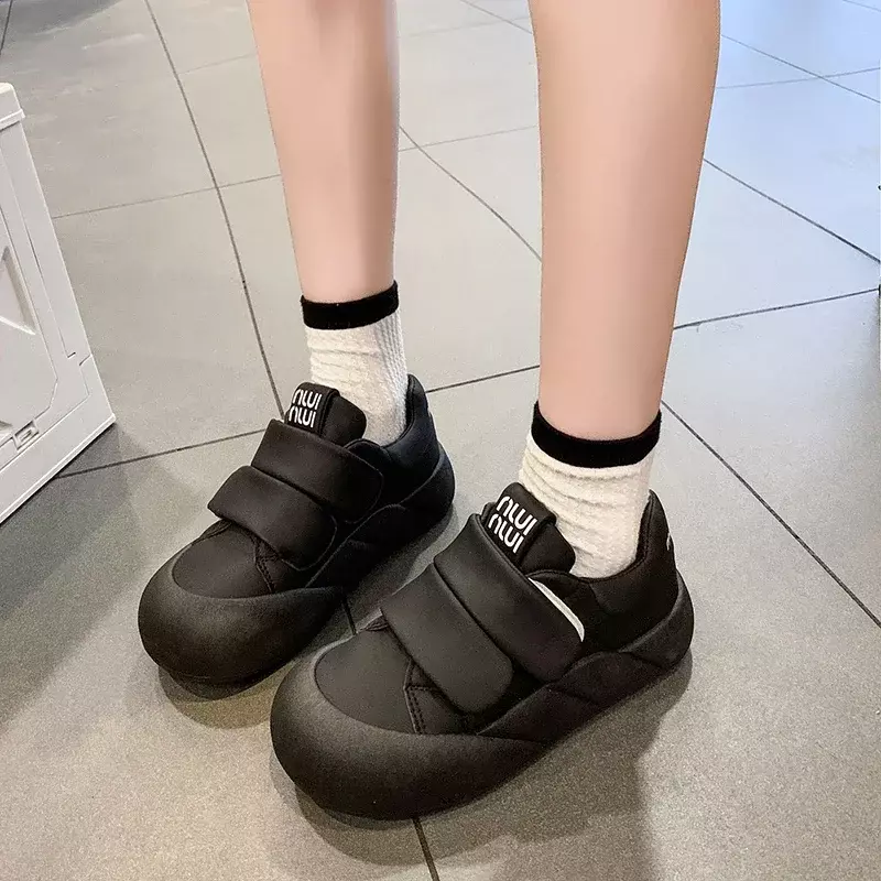 Y2K Korean Women Casual White Black Loafers Sneaker Vintage Athletic Cute Chunky Sneakers Platform Tennis Shoe Flat Bread Shoes