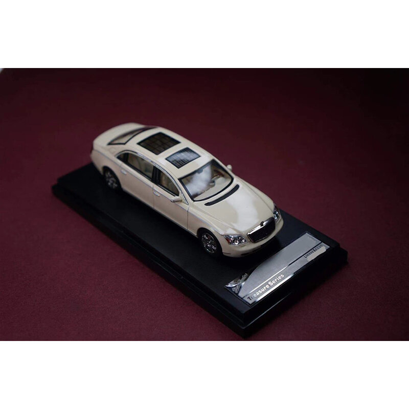 Myśliwi postawy SH 1:64 tajska rodzina królewska King 62 Alloy Diorama kolekcja modeli samochodów miniaturowe zabawki Carros w magazynie