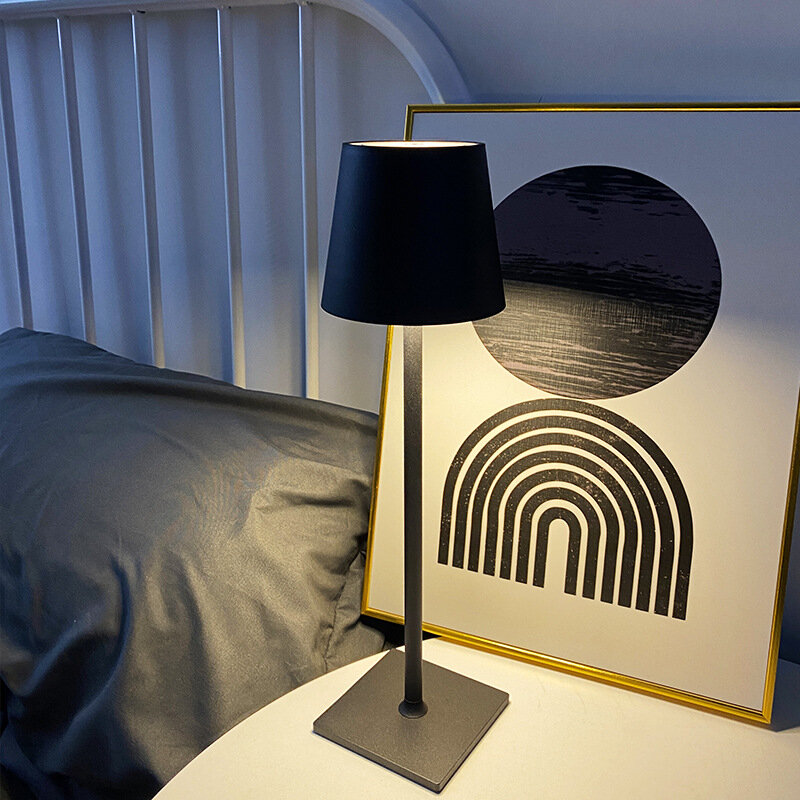 Lâmpada de mesa de leitura led toque escurecimento recarregável luzes da noite hotel barra de cabeceira decoração sem fio lâmpada de mesa sem fio