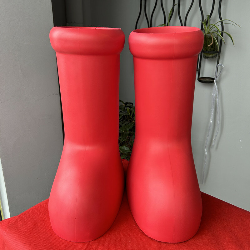 Grandes Botas Vermelhas Astroboy Mulheres Homens Partido Runway Shoes Botas De Chuva Vermelha Fundo Grosso Rodada Toe Slip-On Botas de Moda de Alta Qualidade