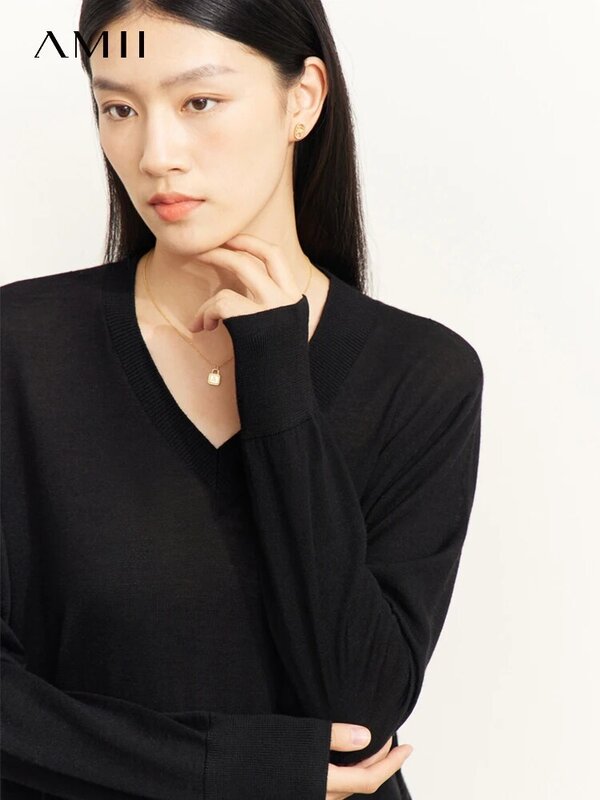 AMII-Jersey minimalista de lana para mujer, suéter con cuello en V, Tops de punto a la moda, 100%