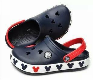 Disney Mickey Minnie dziecięce antypoślizgowe plażowe sandały dziewczęce chłopcy letnie odkryte dziecięce dziecięce buty oddychające płaskie kapcie