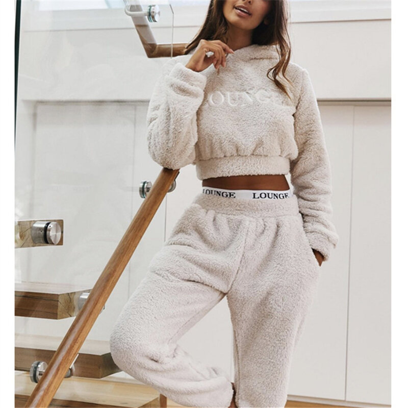 Winter Fleece Pajamas Suit Round Neckband Hood Pullover Sleepwear Casual Home Clothes 2 Piece Set Home Wear for Ladies