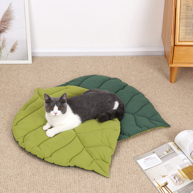 Cat Bed Mat Leaf Shape Soft Dog Bed Mat Soft Crate Pad, Machine Washable Mattress for Medium Small Dogs and Cats Kennel Pad