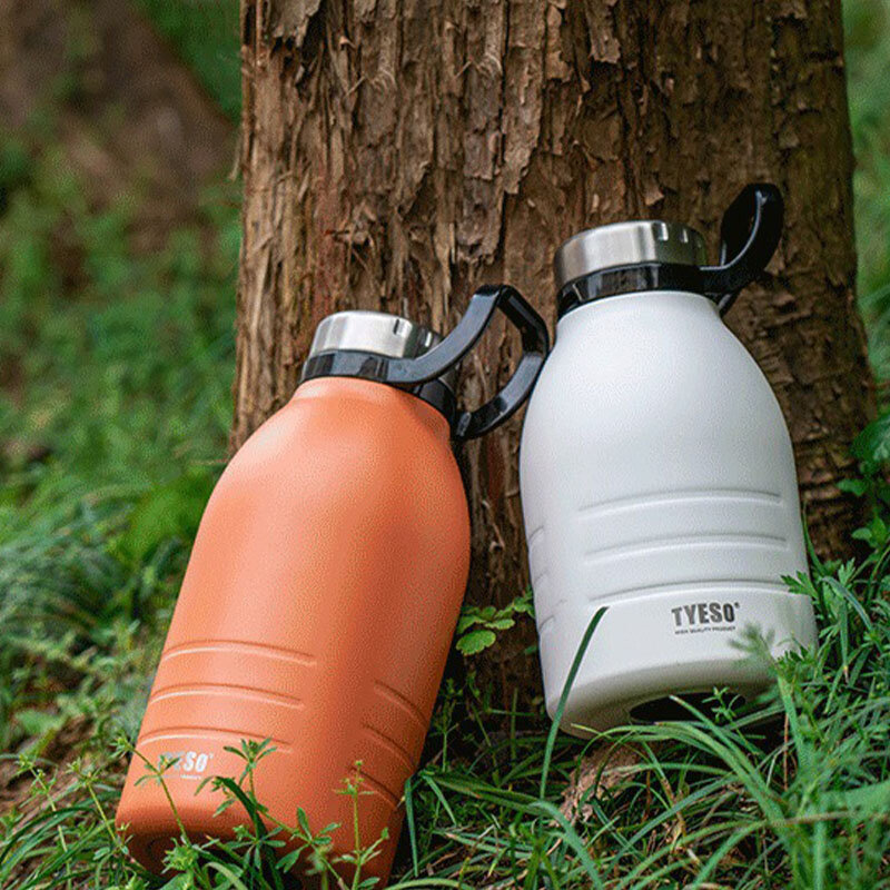 1900 Liter Large Capacity  Thermal Bottle Outdoor Sport Vacuum Flasks Portable Stainless  Insulated Bottle with Straw Leak Proof