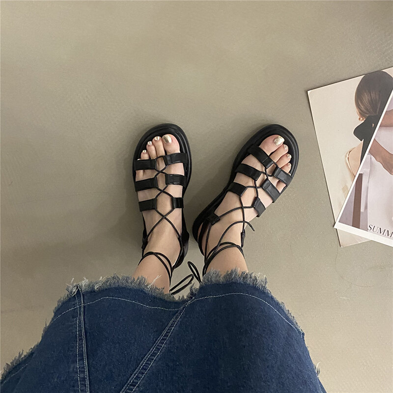2022 Gladiator Summer Woman Cross Strap Sandal Fashion Open Toe Platform Flats Heel Ladies Outdoor Dress Sandals