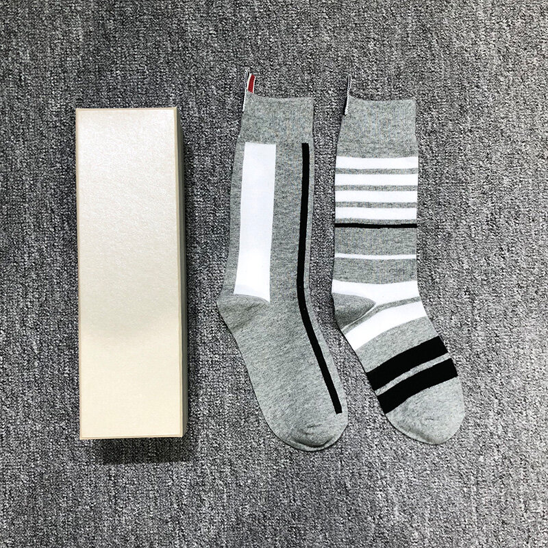 Meias TB Thom-algodão com emenda listra para homens, meias de tubo médio Hip Hop, meias casuais, marca de moda, 3 pares com caixa, 2023