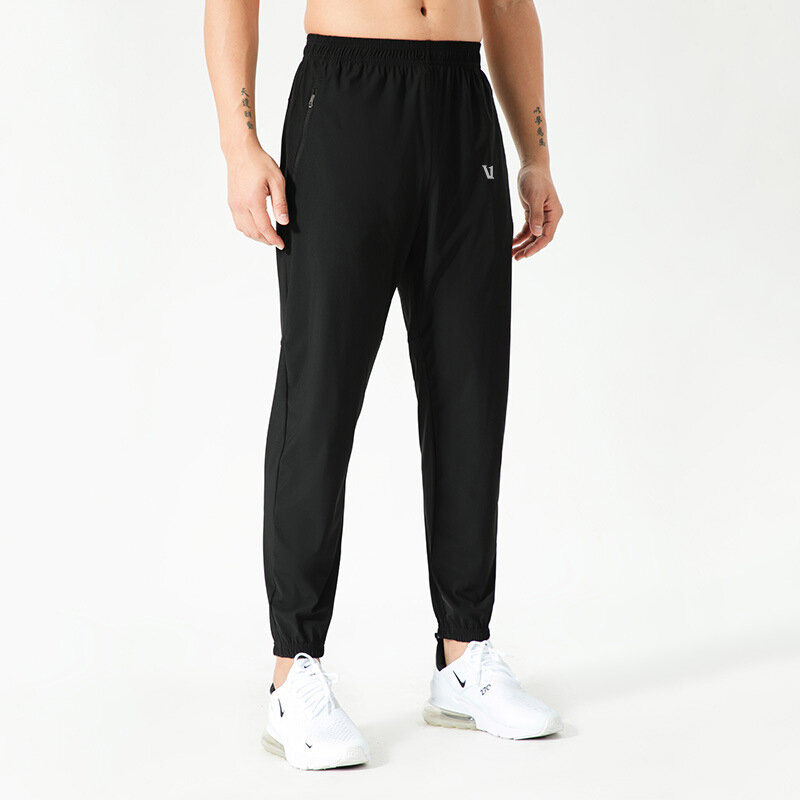 Vuori nowy lodowy jedwab sportowe spodnie męskie sznurkiem luźne trening gimnastyczny spodnie Stretch szybkie suche spodnie do joggingu czarny