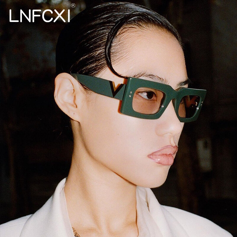 Lnfcxi-女性のための長方形のサングラス,ヴィンテージ,V字型の脚,UV400シェード,黒