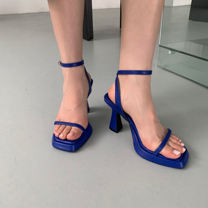 Low Sandals Woman Leather Low-heeled Rubber PU Slides Rome Fabric Hoof Heels Low Sandals Woman Leather Low-heeled Hoof Heels Sli