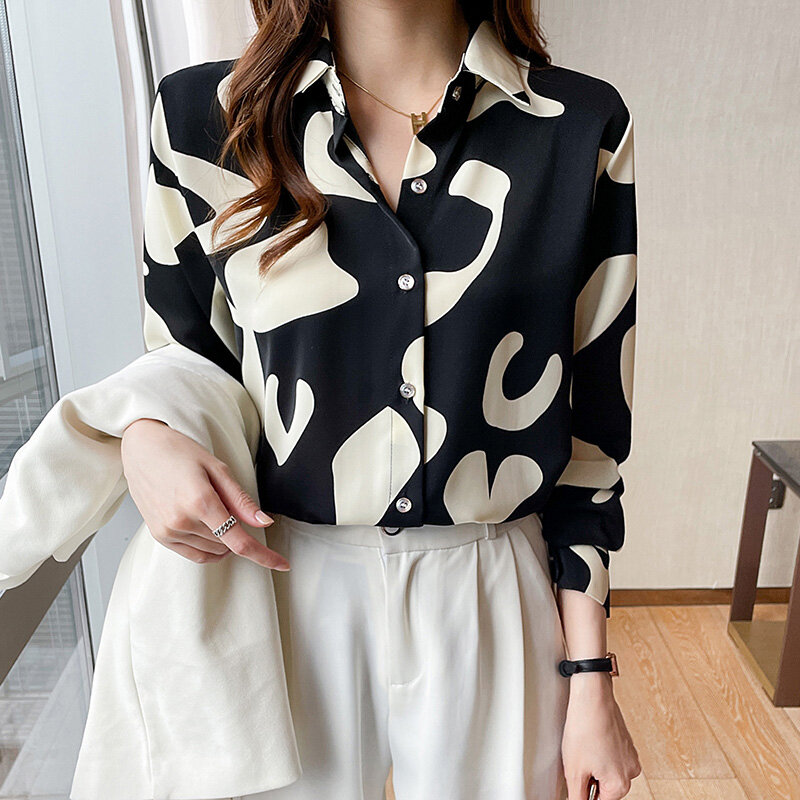 Женская шифоновая блузка с длинным рукавом, круглым вырезом и пуговицами